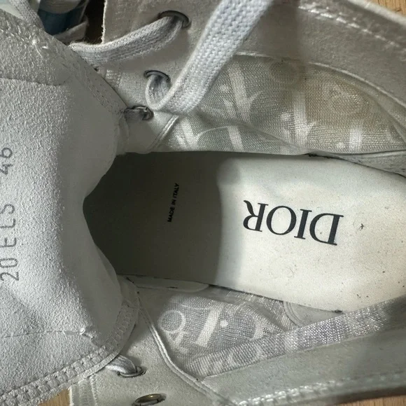 Christian Dior Sneakers - Picture 4 of 5